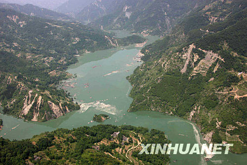 xinsrc_482050525212487530697194.jpg