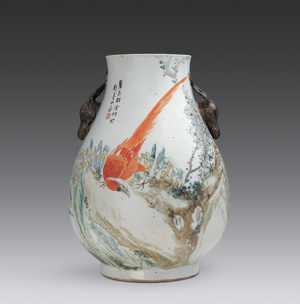 浅绛彩花鸟鹿头尊.jpg