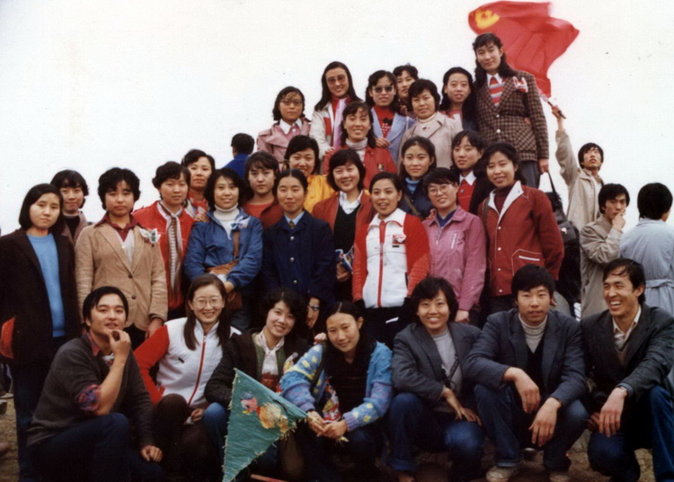 合影_调整大小.jpg